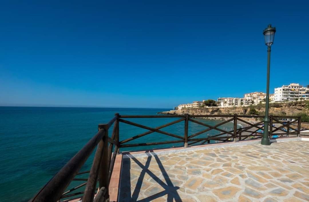 Atico En Mar De Nerja Apartment ภายนอก รูปภาพ