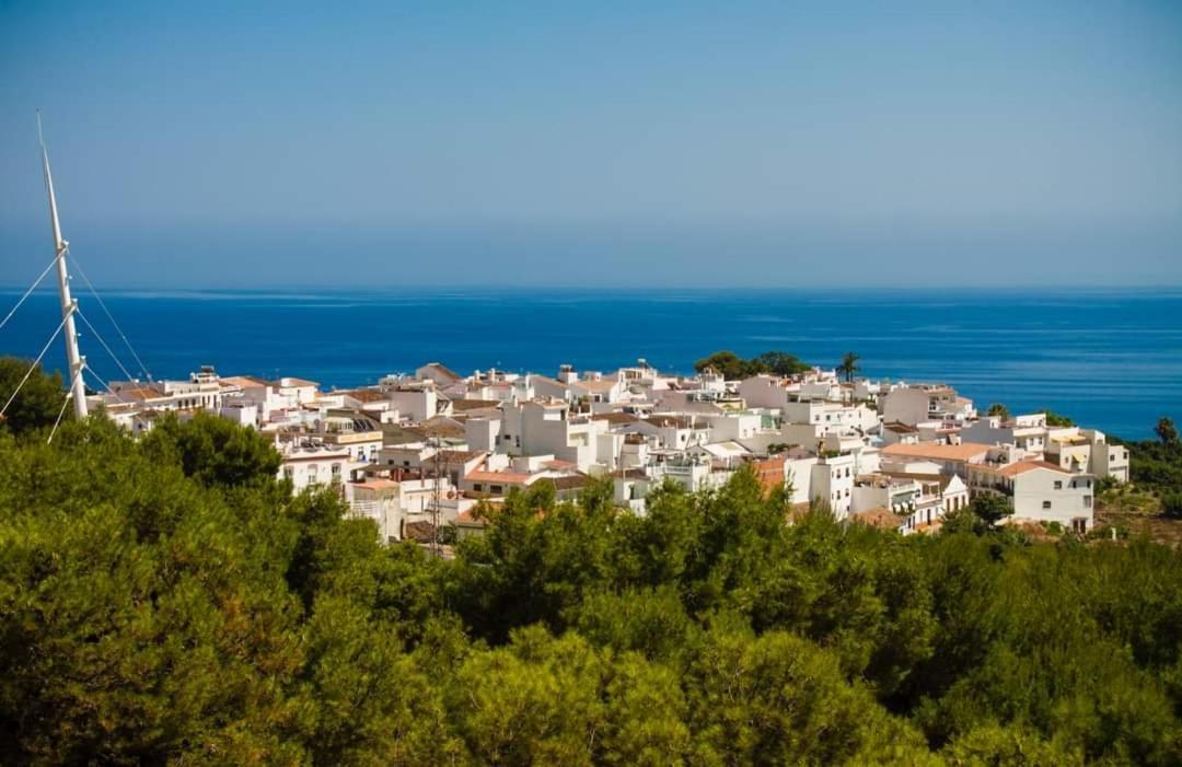 Atico En Mar De Nerja Apartment ภายนอก รูปภาพ