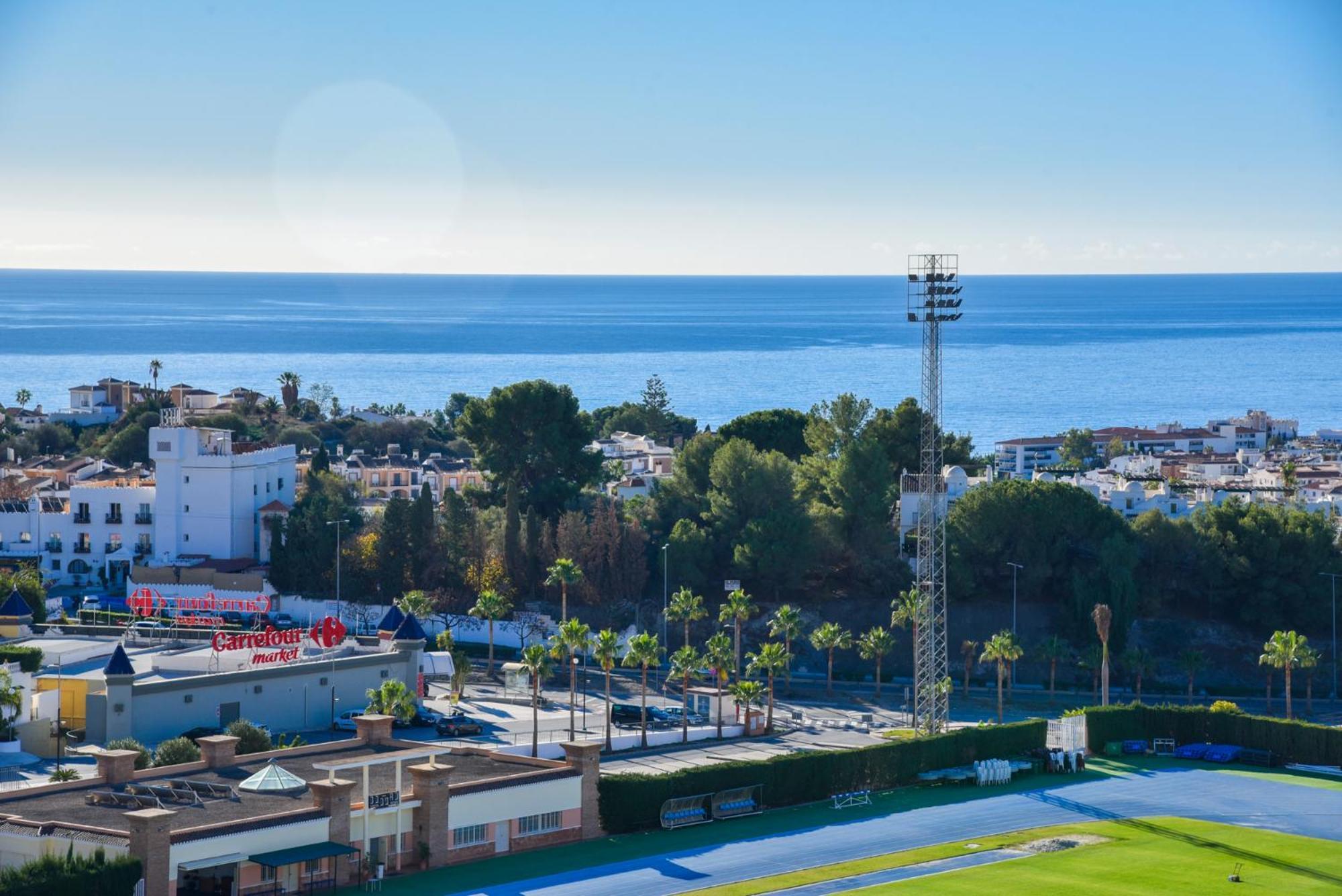 Atico En Mar De Nerja Apartment ภายนอก รูปภาพ